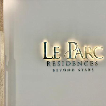 קיטו Le Parc Residences - Luxury Suites מראה חיצוני תמונה