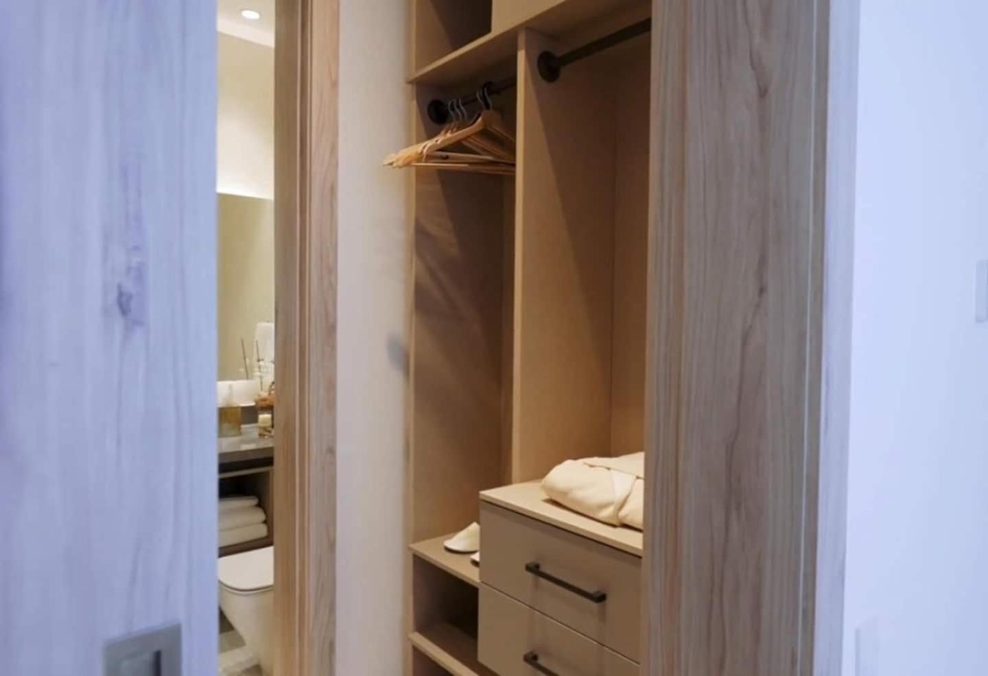 קיטו Le Parc Residences - Luxury Suites מראה חיצוני תמונה