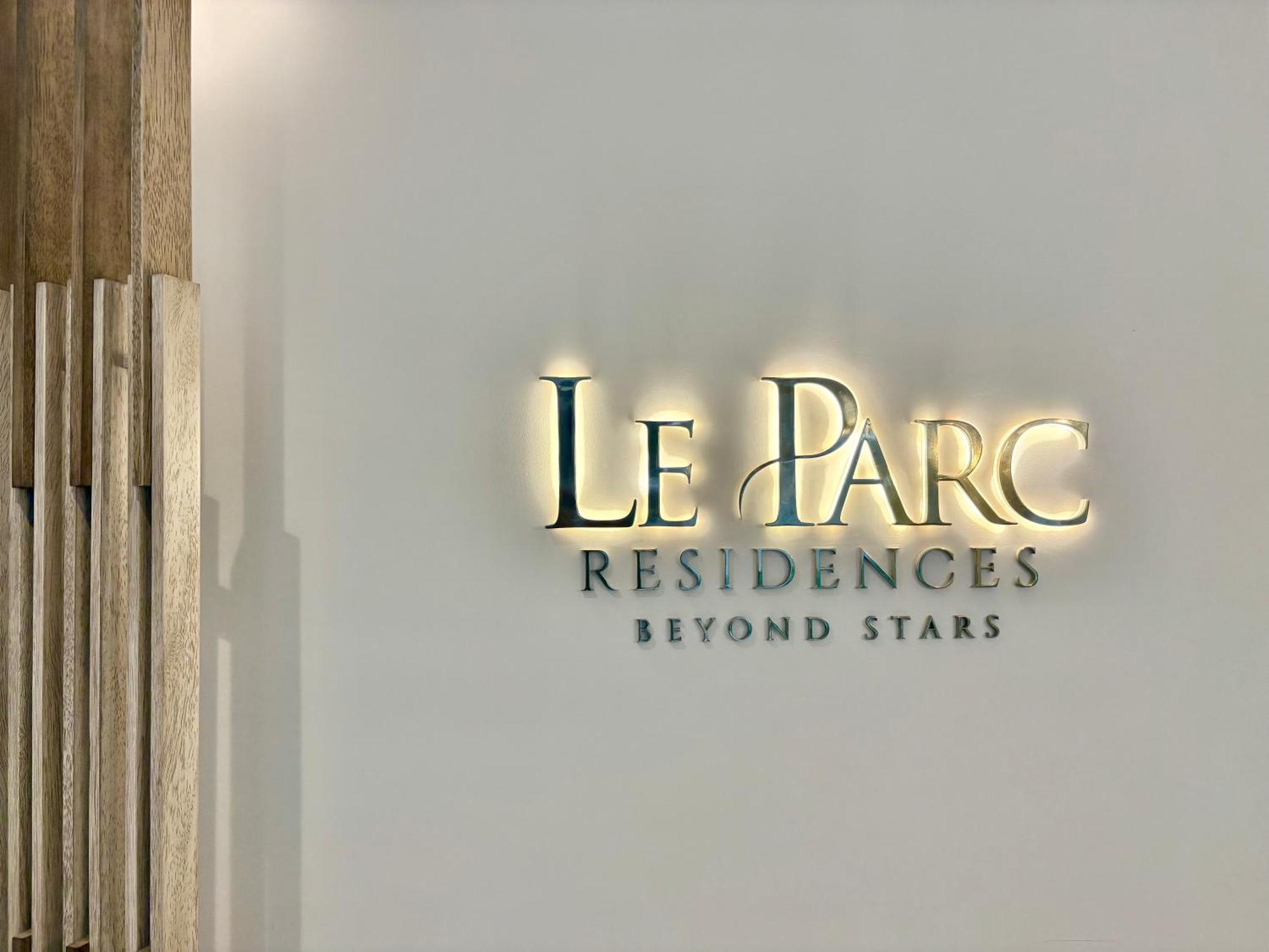 קיטו Le Parc Residences - Luxury Suites מראה חיצוני תמונה
